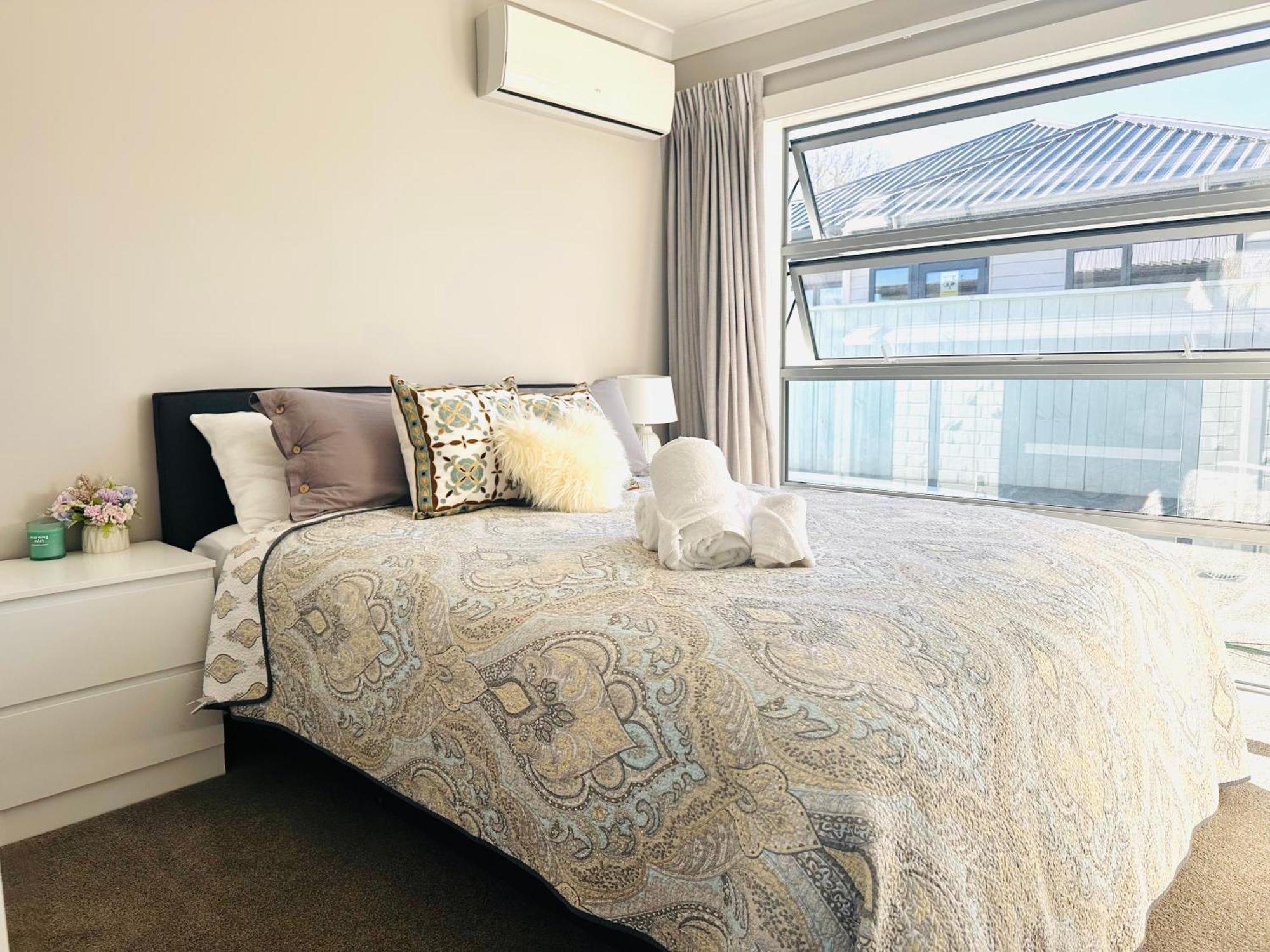 Summer Holiday 4 Bedrooms House In Hamilton With Pool And Spa エクステリア 写真